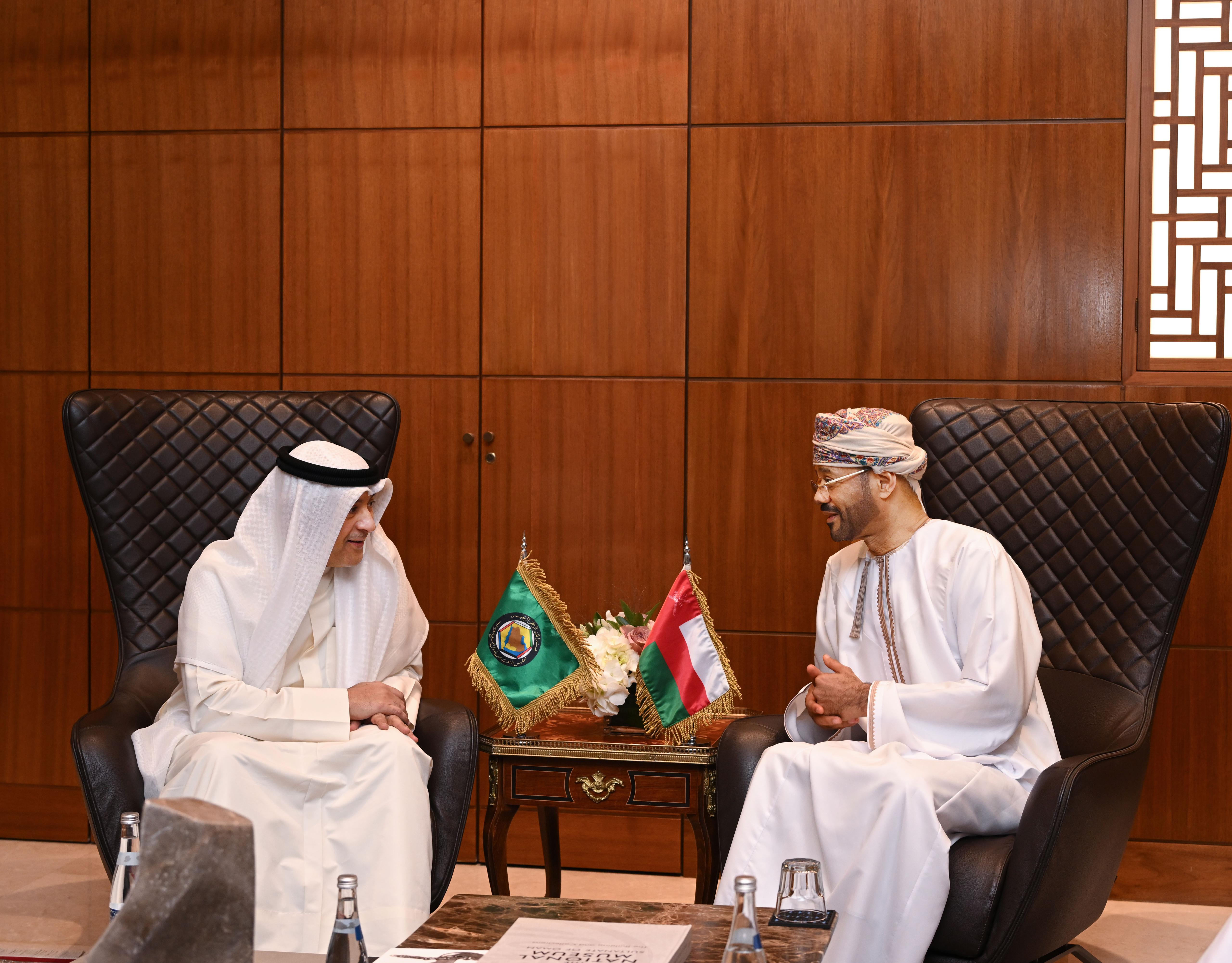 HE Foreign Minister of Oman Receives HE GCCSG on the Sidelines of the Muscat Mediation Retreat